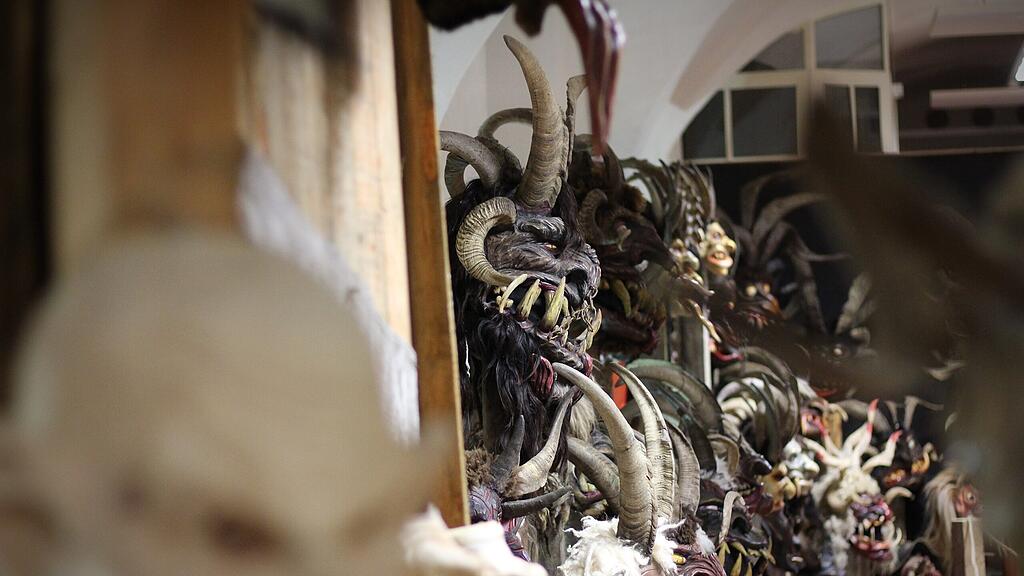 Krampus - Loavn- Ausstellung Brennhof