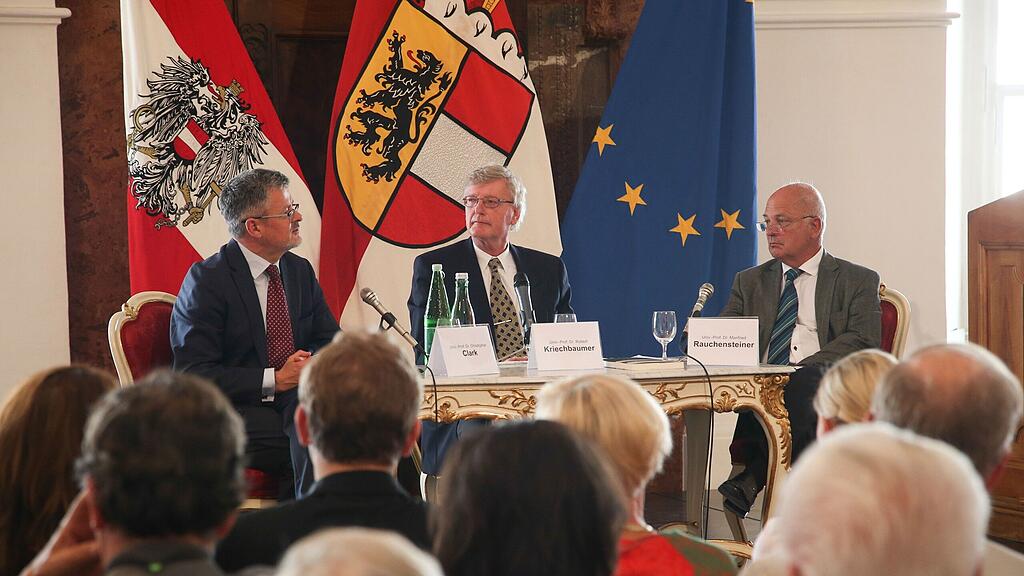 Buchpräsentation zum 1. Weltkrieg in Salzburg.