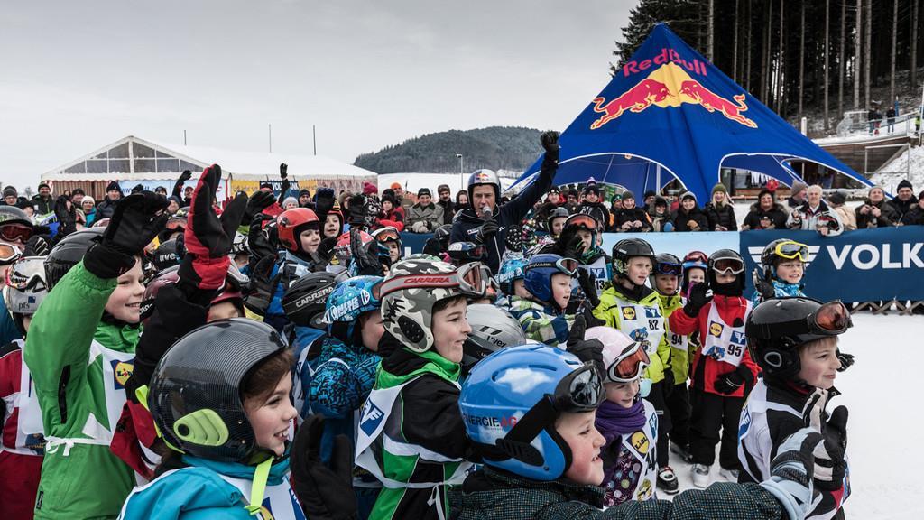 Skispringen mit "Goldi"