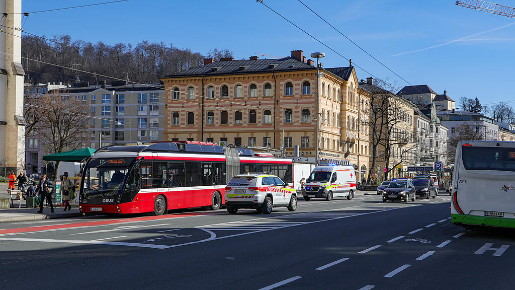 Obus-Unfall am Mirabellplatz