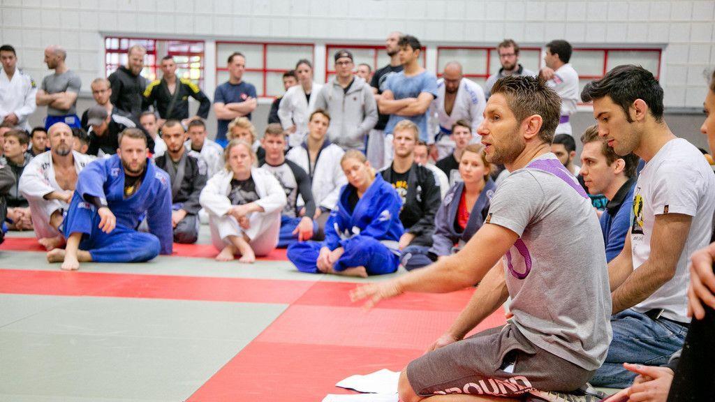 Groundfighters kämpfen in der Sporthalle Alpenstraße