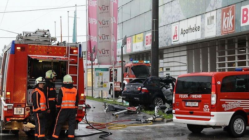 Zwei Tote bei Crash