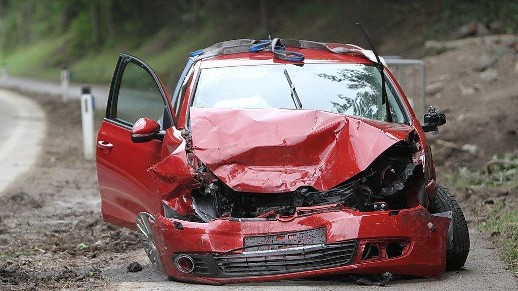 Bilder vom Horrorcrash in Hof