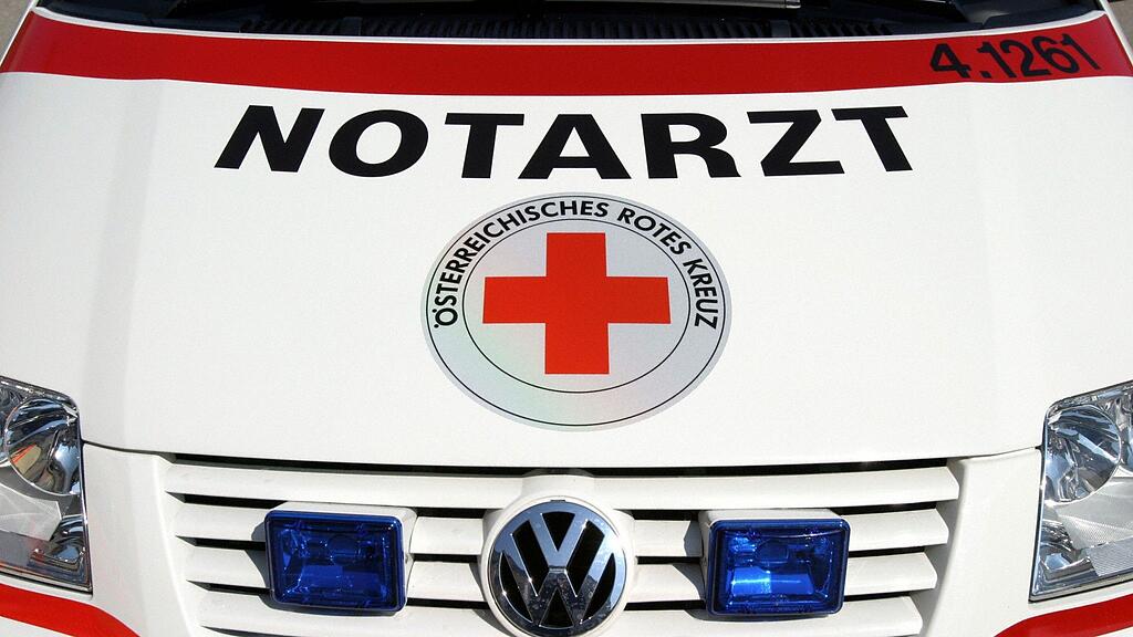 Der 39-Jährige konnte sich glücklicherweise aus seinem Pkw befreien.
