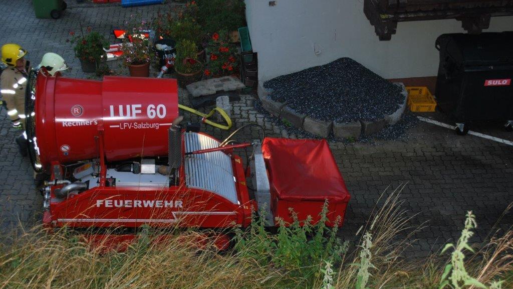 Leerstehendes Hotel brennt in Rauris nieder