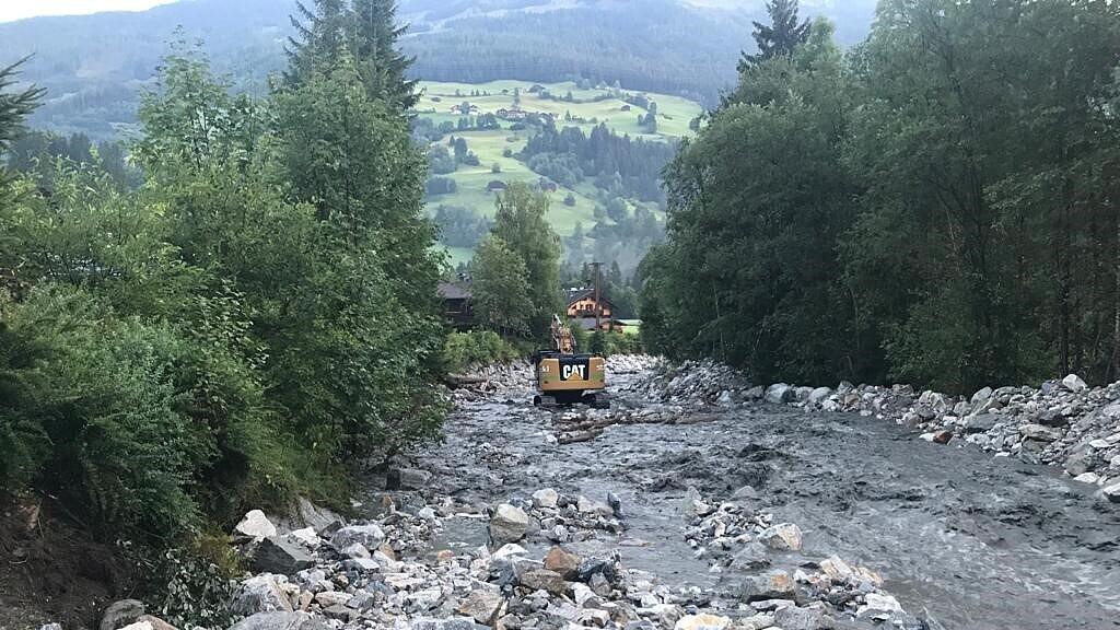 Aufräumarbeiten Krimmler Ache