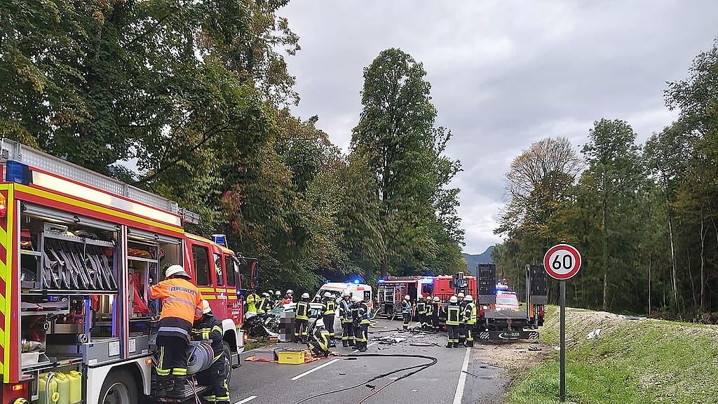 B20: Schwerer Crash in Bad Reichenhall