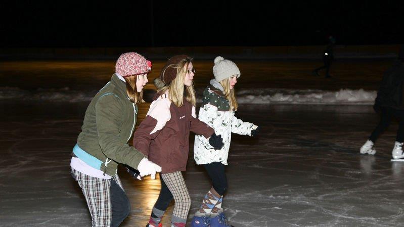 Größter Eislaufplatz in Seekirchen