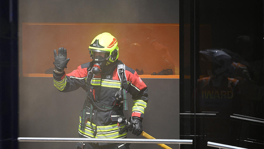 Brand im McLaren-Fahrlager in Barcelona
