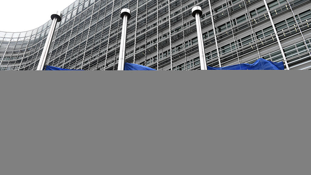 EU