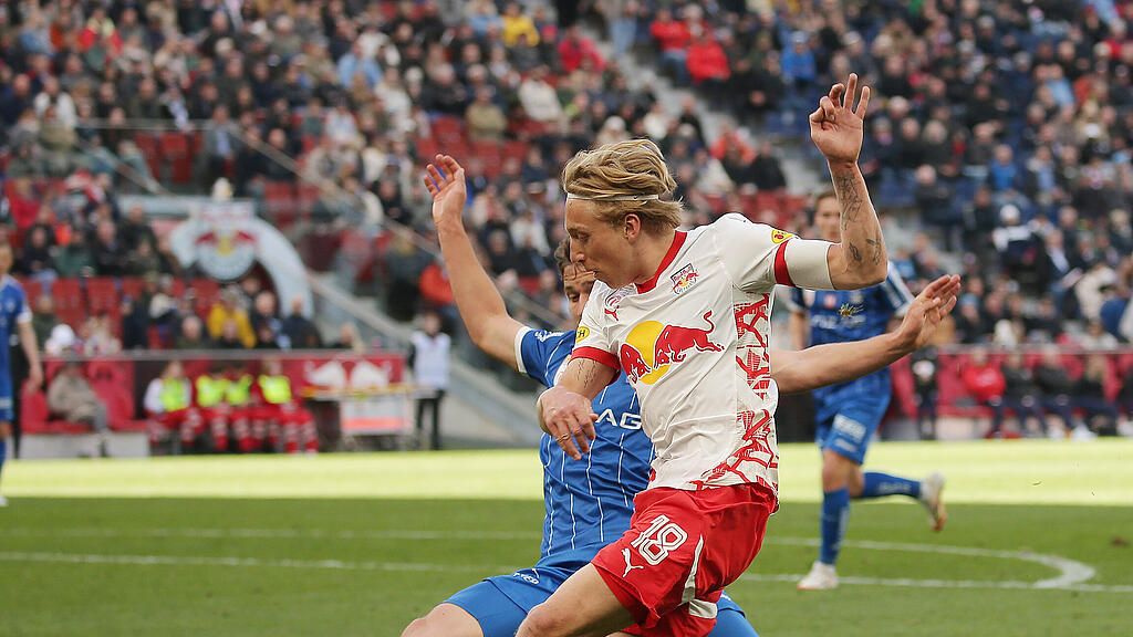 Red Bull Salzburg, Blau-Weiß Linz