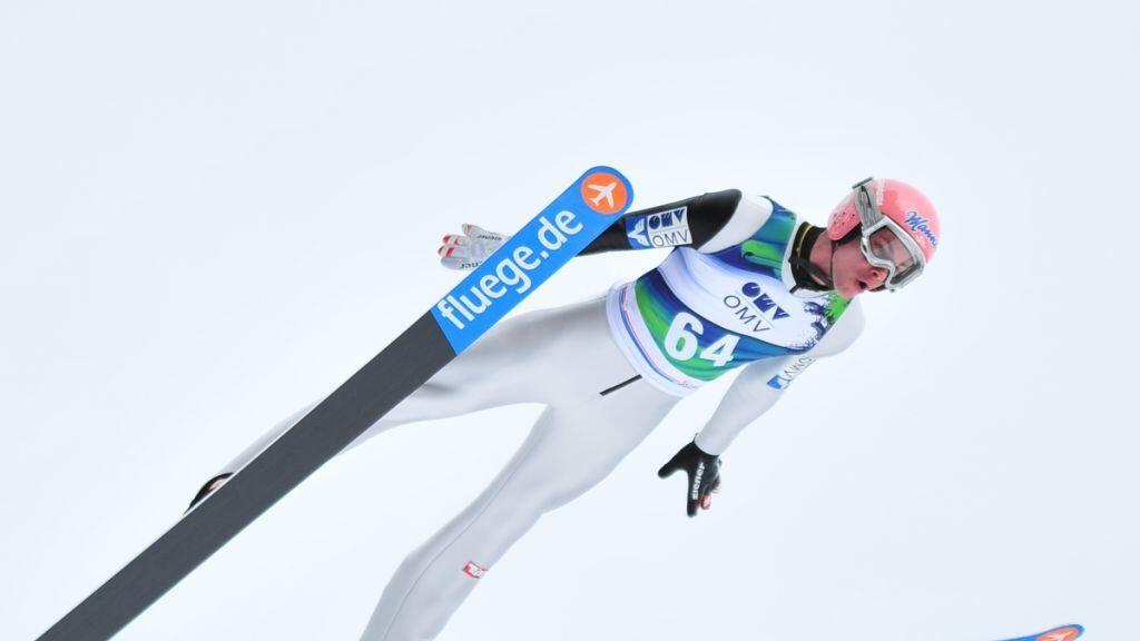 Der Tiroler Manuel FETTNER gewann beim Skispringen in Bischofshofen souverän.