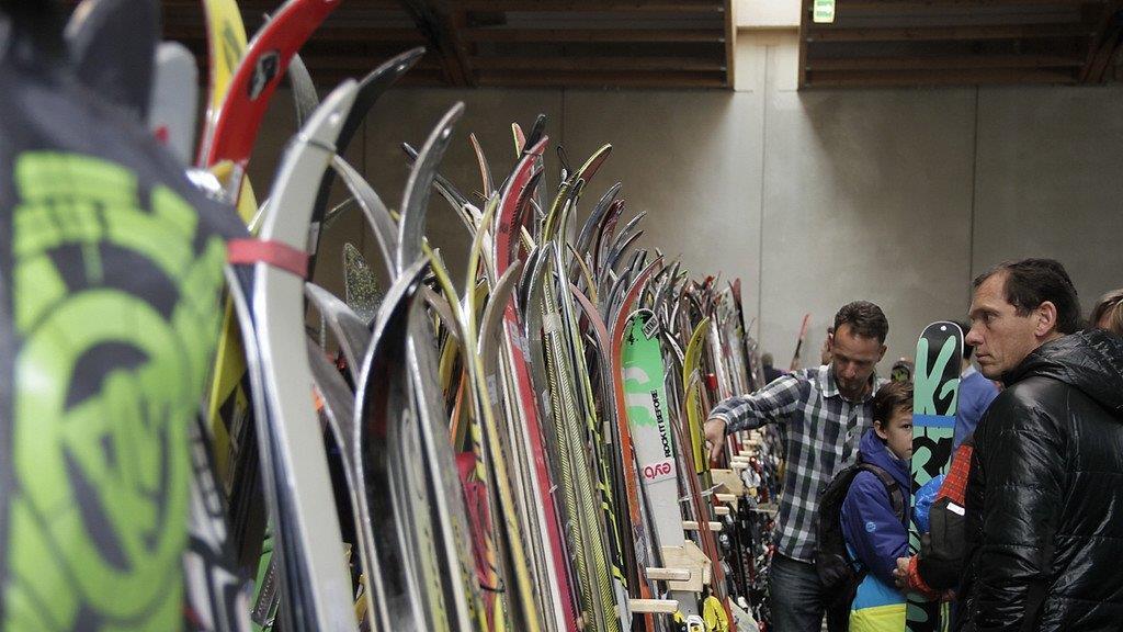 Hektisches Treiben bei der Wintertauschbörse