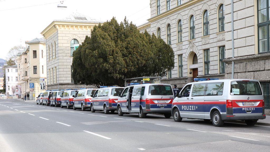 Salzburg vs. Lazio: Polizei fährt in Innenstadt auf
