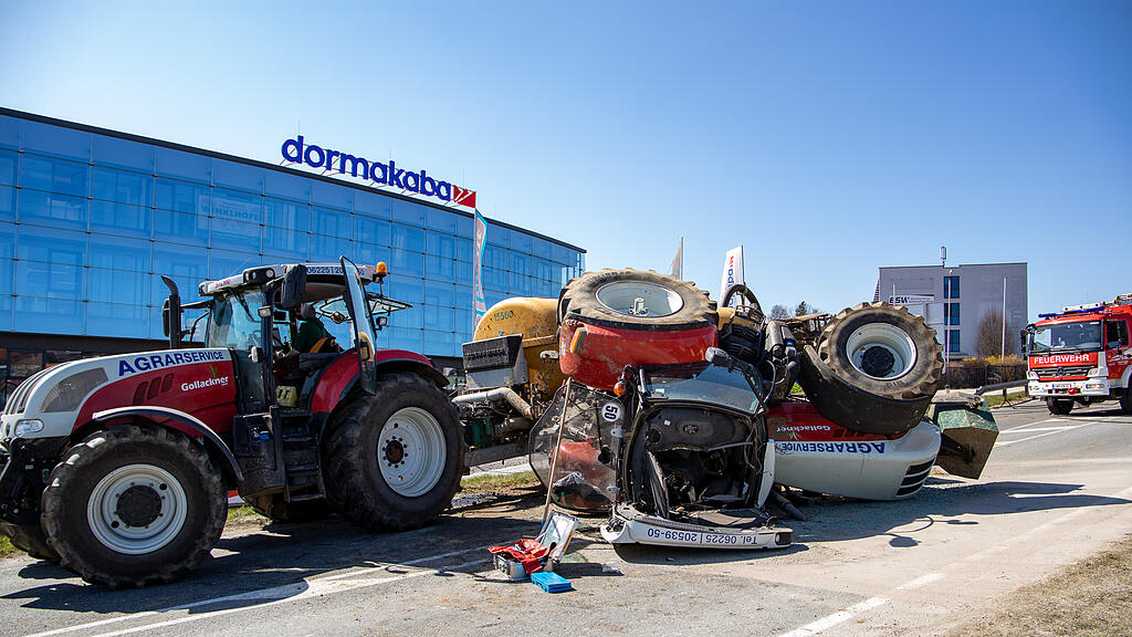 20210330_fmt_traktor_vu_seekirchen_mw-1.jpg