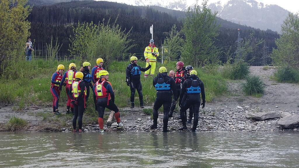 Übung Wasserrettung Zell am See