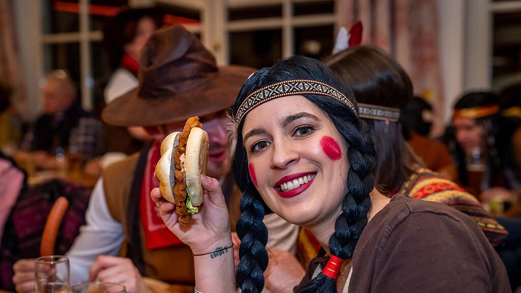 Maskenball der Freiwilligen Feuerwehr Elsbethen