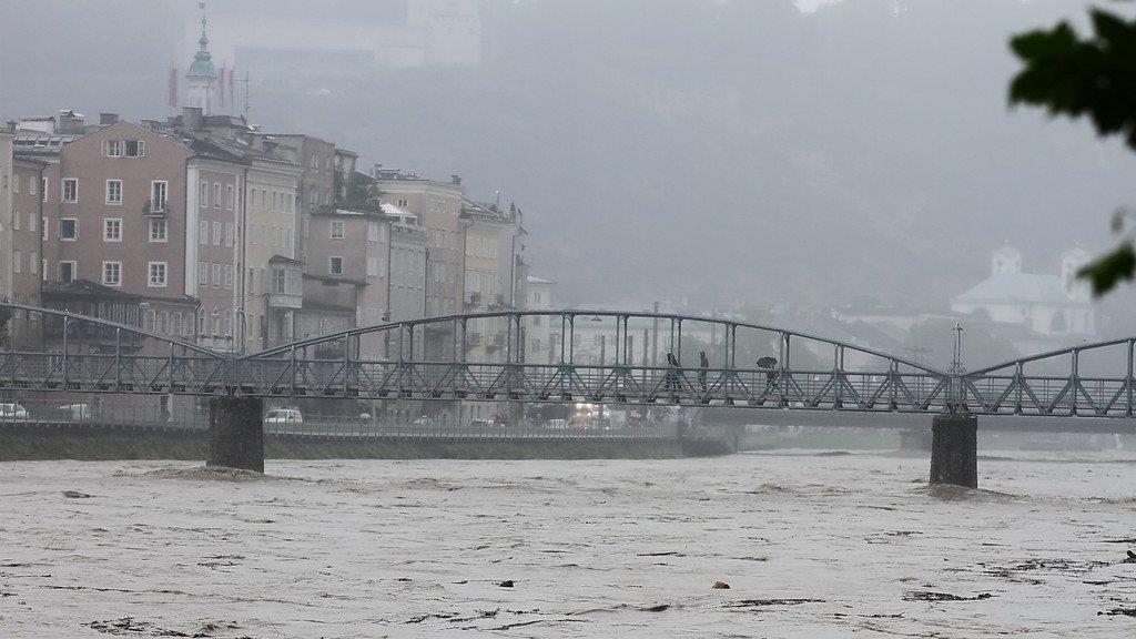 Hochwasser in der Stadt Salzburg II