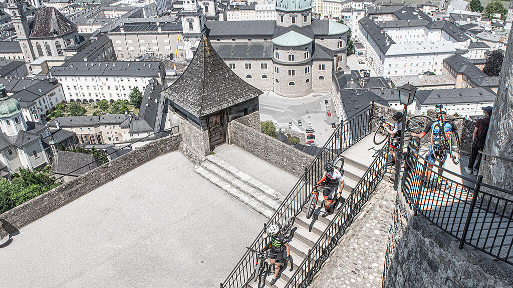 City Hill Climb Salzburg: Mit Fahrrad auf Festung Hohensalzburg