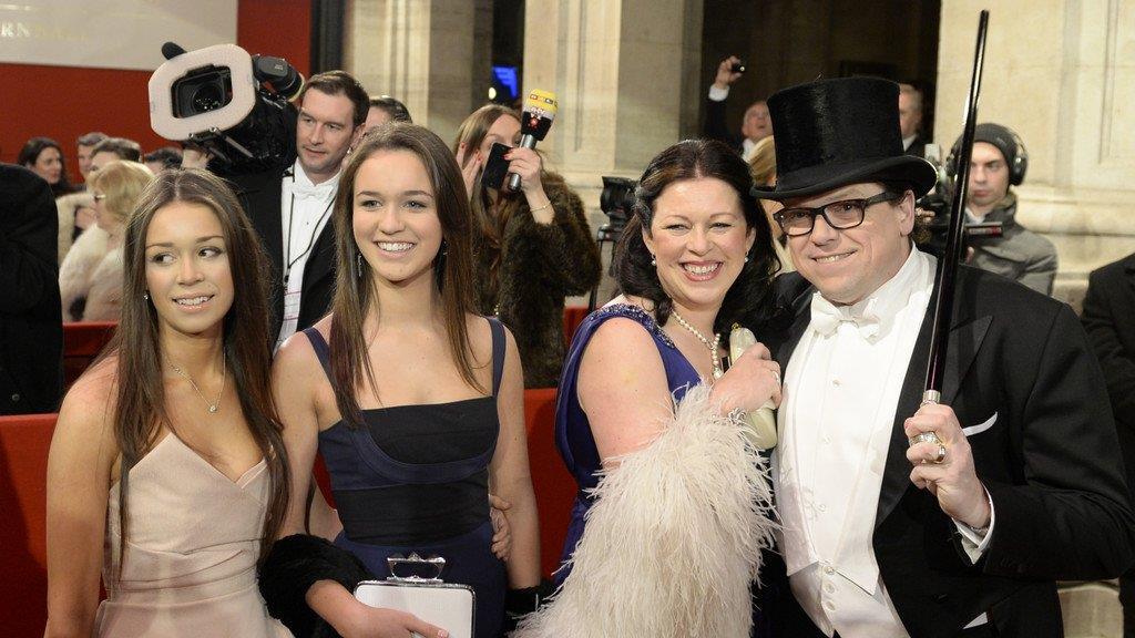 Opernball 2014: Roter Teppich - Promis