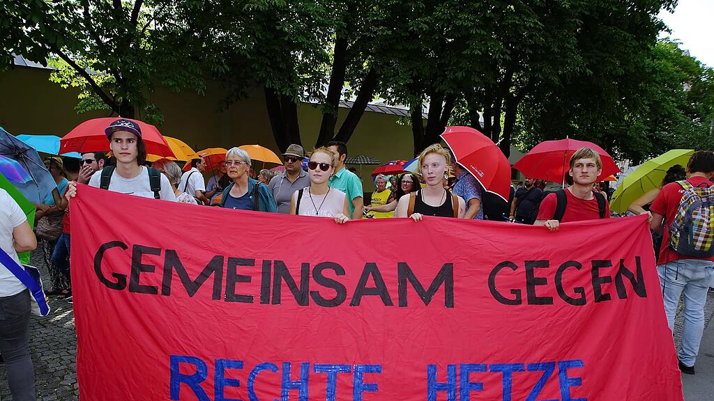 Der Marsch fand am Dienstag in der Stadt Salzburg statt.