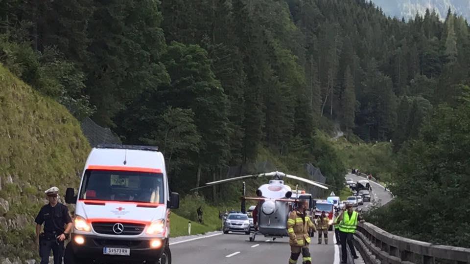 Motorradunfall auf B99