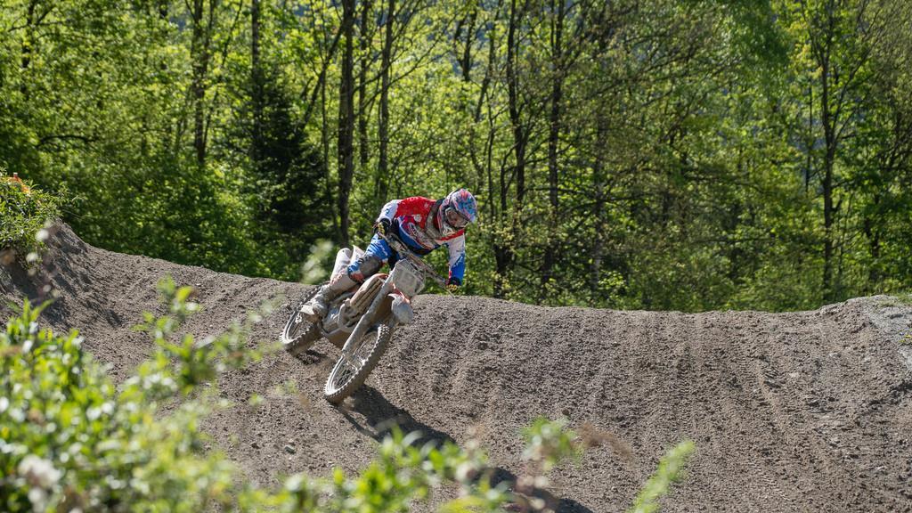 XBOWL MOTOCROSS RACE III