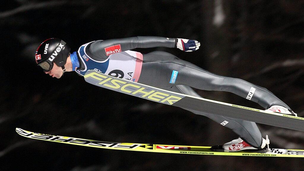 Norweger Bardal in Wisla 12,2 Punkte vor Deutschem Richard Freitag.