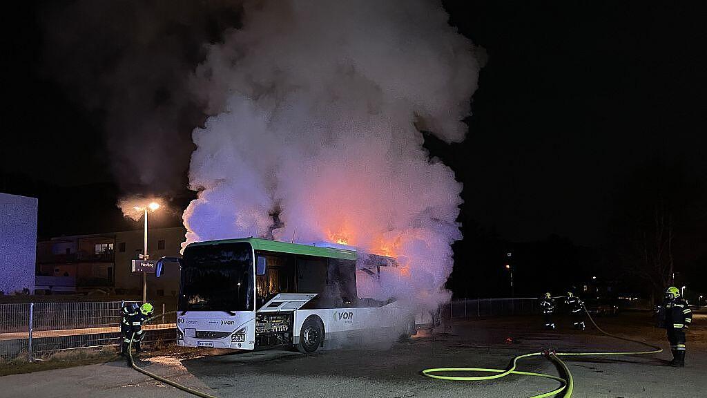 Bus-Brand_MarktPiesting