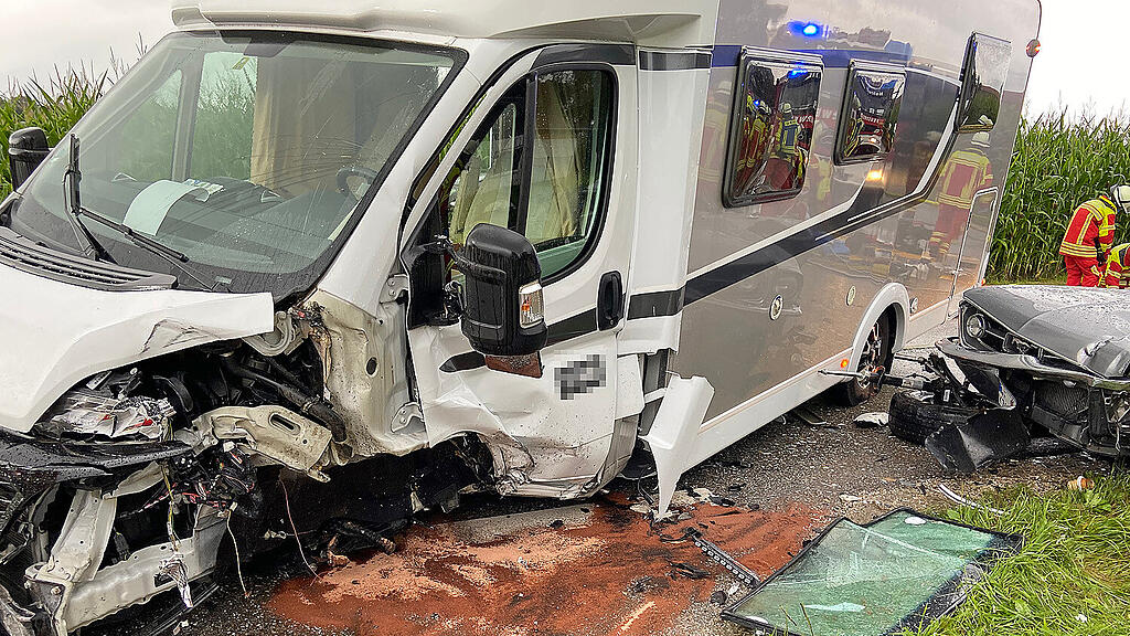 Bayern: Crash zwischen Saaldorf und Surheim