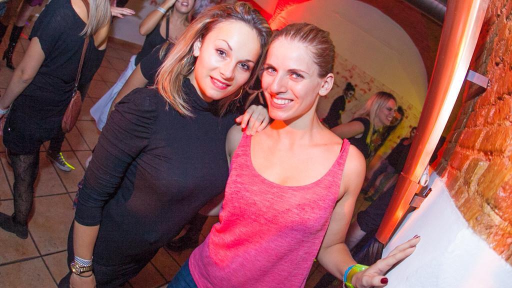 We love the 90s Party, II