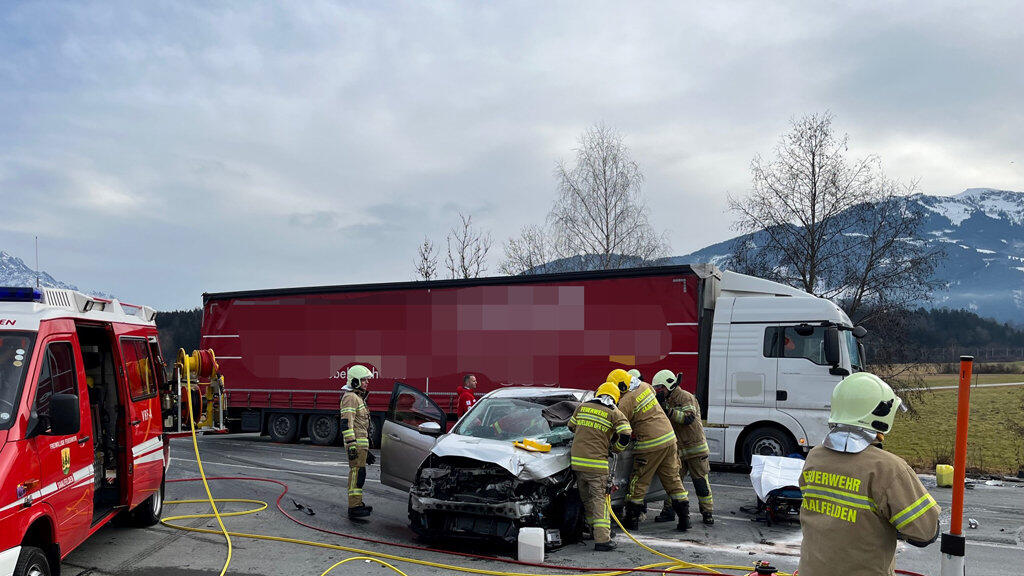 Schwerer VU B311 in Saalfelden