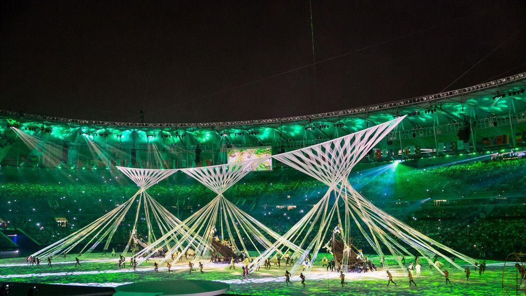Bunte Eröffnung in Rio de Janeiro