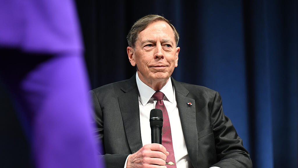 SALZBURG SUMMIT 2025: PETRAEUS