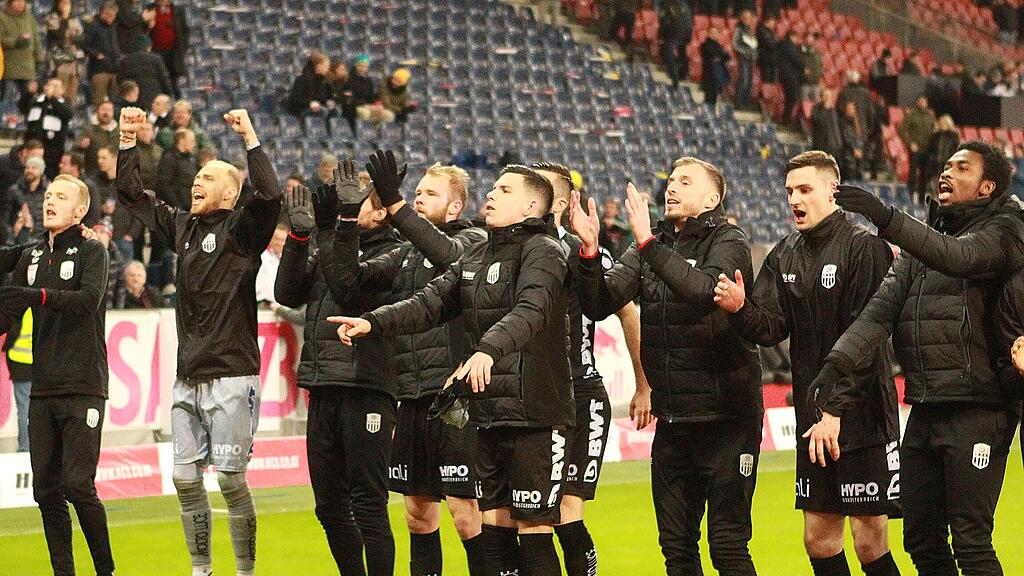 FC Red Bull Salzburg, LASK