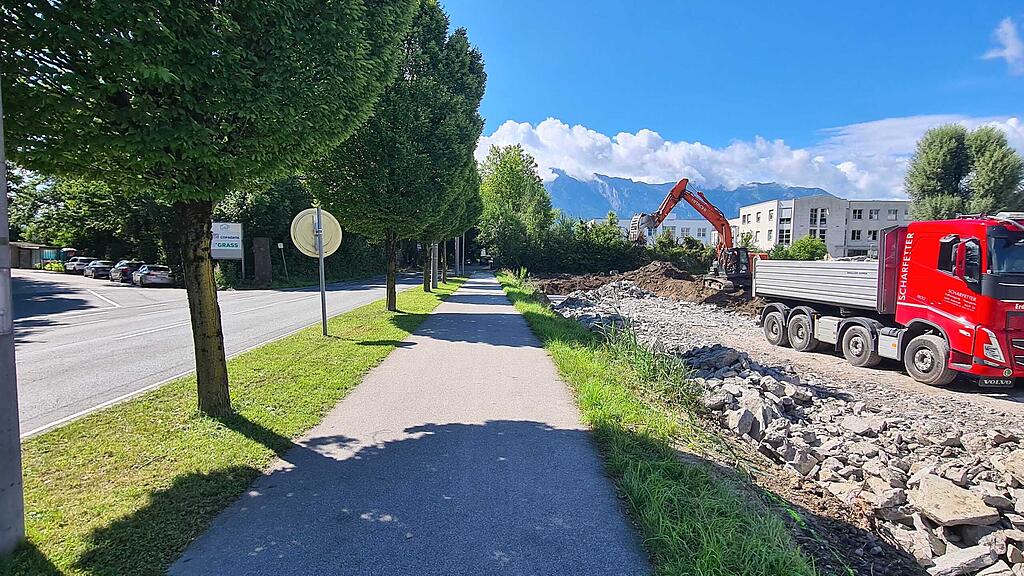 Baustelle für Oldtimer-Depot von Red Bull in Salzburg-Maxglan