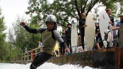 Surfen am Almkanal