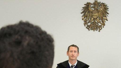 14 Flüchtlinge transportiert: Prozess in Salzburg