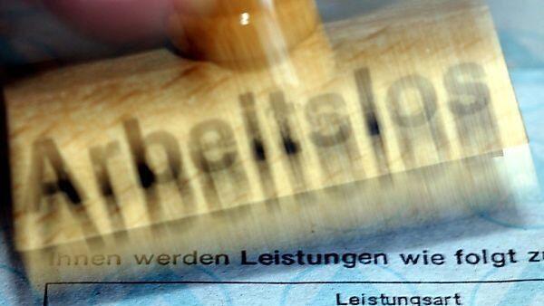 381.898 Personen waren im Juni auf Jobsuche