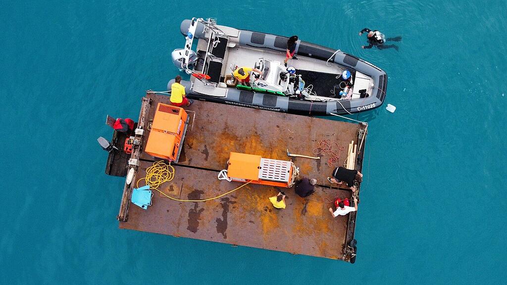 Bergung Holzboot Attersee