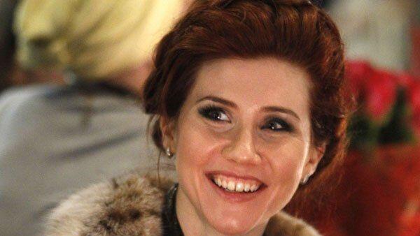 "Snowden, willst Du mich heiraten?", fragt Anna Chapman auf Twitter.