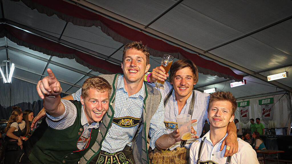 Bierzelt Unken