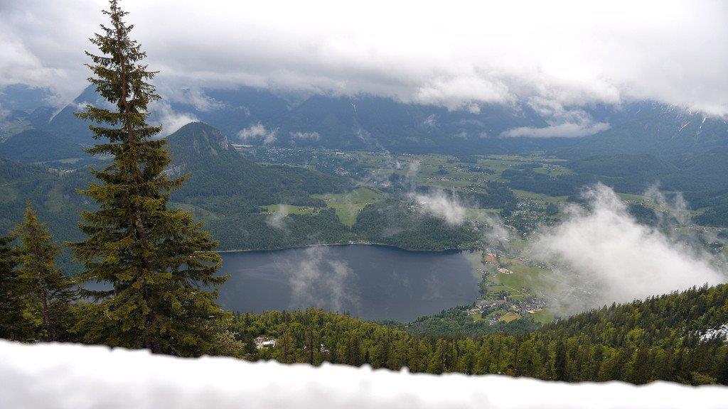 Schnee im Salzkammergut
