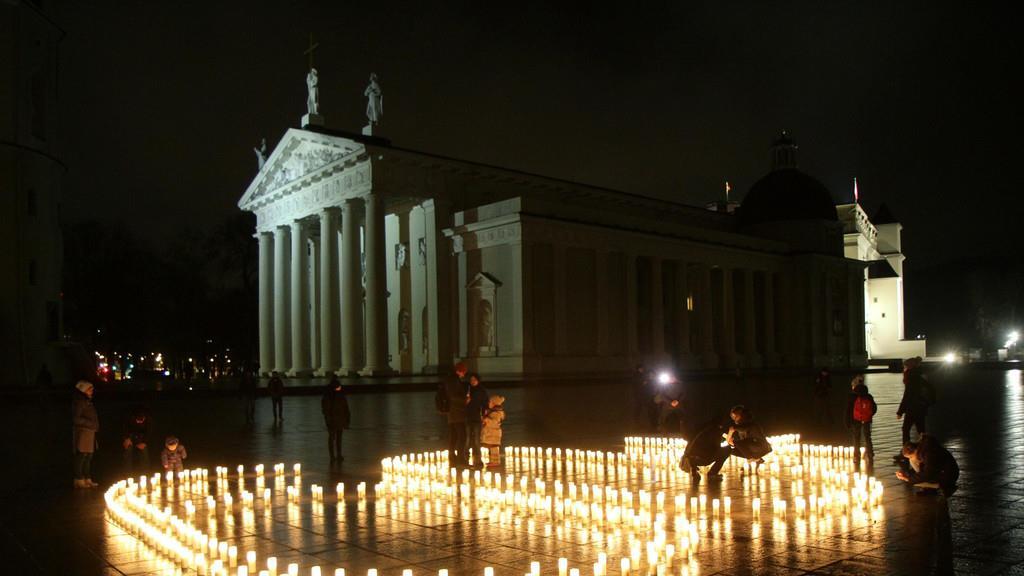Earth Hour 2017