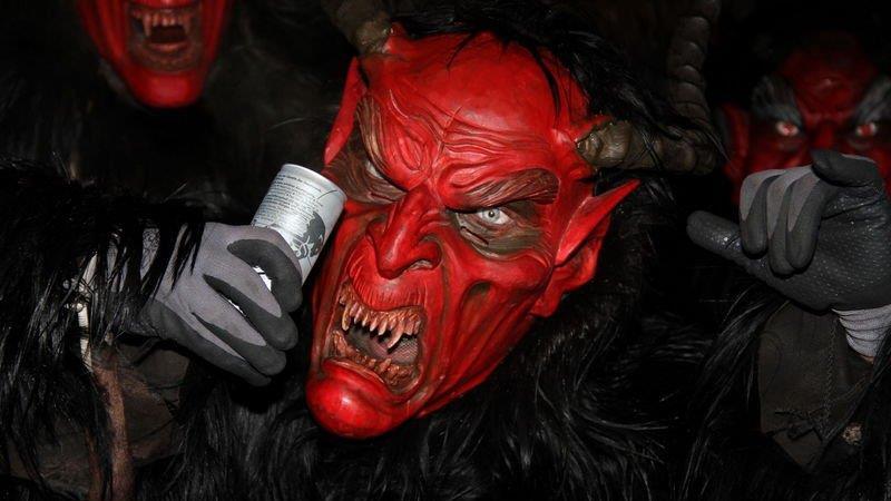 Krampus-Kränzchen I