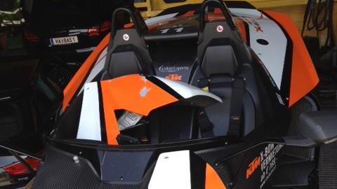 Demolierter Roadster