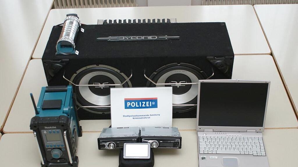Aus den Firmen stahlen die Täter Handys, Kfz-Zubehör, sowie Soundsysteme.