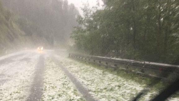 Hagel auf der B311