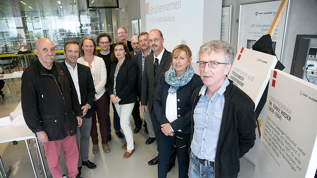 Team Straßennamen