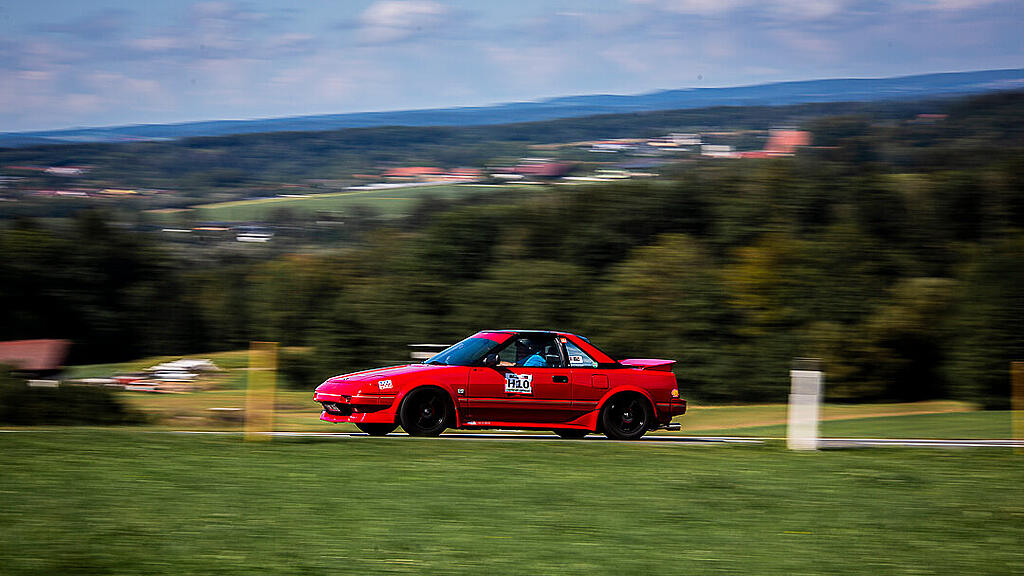 SLM Bergslalom Schl\u00f6\u00dfl